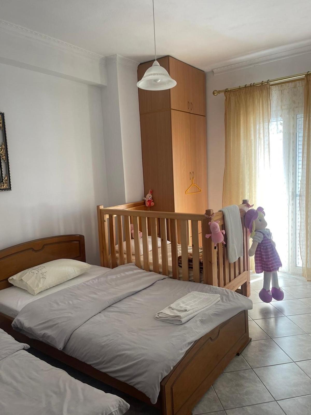 Bright Apartment, Spacious Near The Center Tríkala Dış mekan fotoğraf